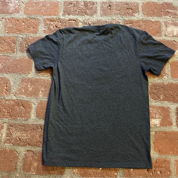 Quiksilver Orange County OC Medium Gray and Blue Short Sleeve T-shirt Surfing - Picture 10 of 14